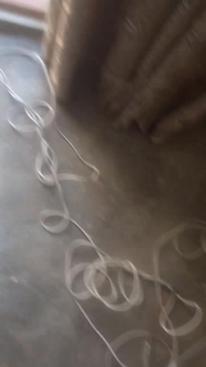 لوح شمسي قدره ١٠٠ واط مع منضم فولتيه اقسم بالله يشغل ٣ مراوح شحن عل الفحص السعر ١٢٠ الف راسلني خاص وتدلل


**إذا كنت صاحب هذا الإعلان وتريد حذفه لأي سبب، رجاءا أرسل رسالة إلى الدعم الفني**