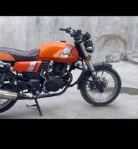 دايوان لايتي 2022 نضيفه وأوراق كامله سعر 1500 العنوان بغداد 0771519083...