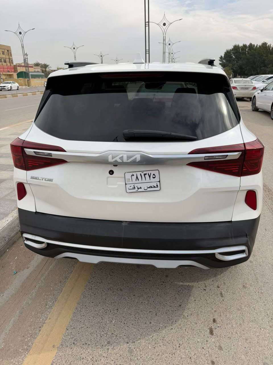 السلام عليكم
كيا سليتوز موديل  2023
ماشيه 46m 
 مكينه 1600 تيربو 
شاحن واير ليس تليفون
كشنات تادفئه+ لون ماروني بلاد 
فور ويل 
رادار جانبي رادار خلفي
ويل كب
اشاير بل مري
كامره دواره
مانع النزلاق 
مثبت سرعه
ايكو قتصادي
لد خلفي ولد امامي
3انضمه القياده
نضام نزول منحدرات
فول تحكمات ماعده الفتحه 
السياره حادث جاملغ وبنيد بدون دواخل مبدلات شركة نفس الون كفاله من الصبغ 
السعر 153وبيه مجال 
*********** ناصرية, ذي قار
