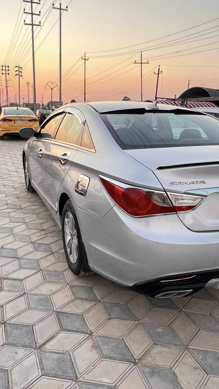 السلام عليكم سوناتا ٢٠١٣ وارد ضرر جاملغ وبنيد مكينه ٢٤٠٠ رقم بغداد سياره جديده جدا وأحلى من الصور سعرها ١٠٥ بيع او مراوس
***********
موجوده بديالى
