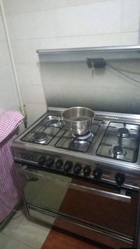 فرن • للبيع