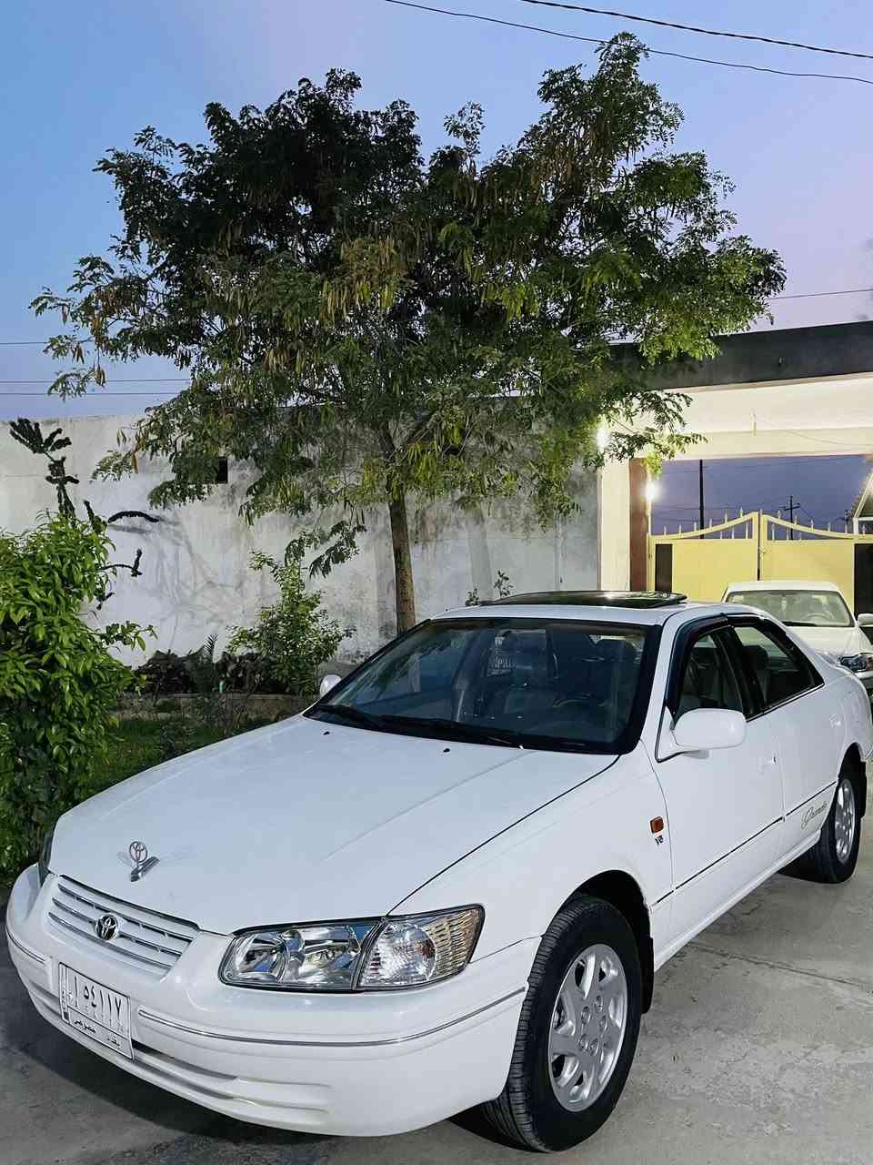 سلام عليكم للبيع          السعر 98
———————————

كامري 2002 ، خليجي ، گراند فول مواصفات ، رقم بغداد ، تحويل مباشر محرك 6 سلندر ، 3000 ، كير ومحرك ، مكفول ، بيها صبغ قليل ، ماشرلك ع الصبغ ، البيها ، سياره جاهزه ، تبريد تدفئه ، كلها شغاله ، صدر تايرات ، نضيف سياره ، وضع شركه ، مابيها تلزيك ، 

العنوان / صلاح الدين قضاء الضلوعيه 

عيسى الطائي / ***********
