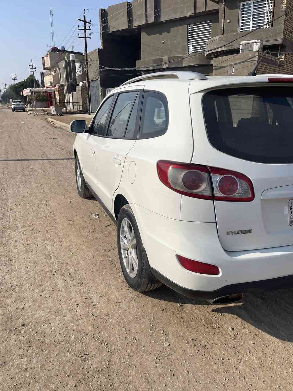 السلام عليكم 
سنتافي موديل 12 الشركه العامه كفاله عامه 
3 قطع تبريد مكينه 6 مامفتوحه ماشيه 260 حقيقي السعر 165 وبيه مجال لاستفسار ***********
