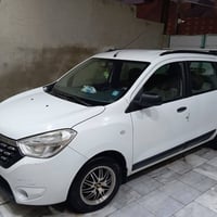 رينو لودجي • ٧ راكب • مطلوبة للمصرف