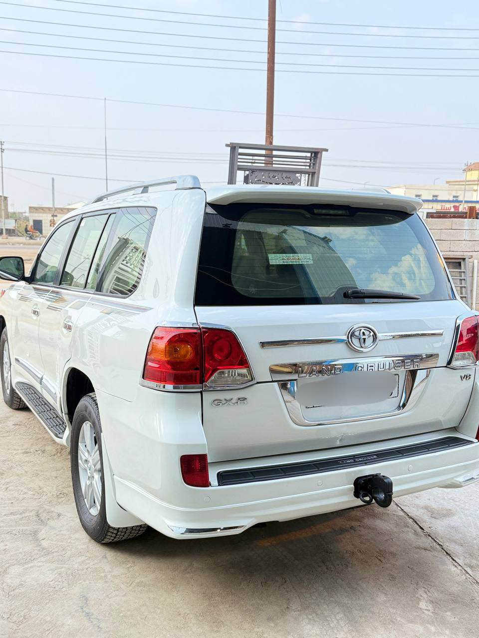 لاندكروز مديل 2013 كفاله من الضربه والصبغ والتبديل السياره حلوه جديده بيهه شويه بارد السياره 8 سلندر شرط الكفاله كبر مكينه شرط الكفاله من الفتح والتبخير السياره فطيم فول مواصفات رقم بصره مشروع وطني تحويل ثاني يوم تخم تاير حداديه تبريد جاهزه من كلشي السعر 338 بيهه مجال بسيط كلش حق الجيه فقط رجاء السياره سعرها مناسب والي مو شراي لا يتصل رقم الهاتف*********** البصرة, العراق
