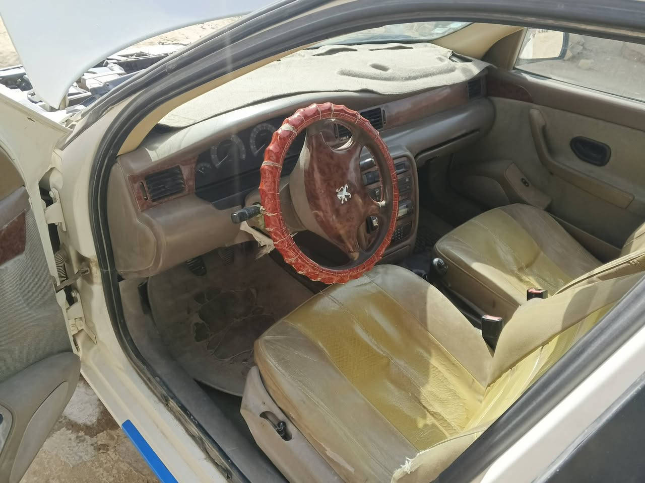 سيار سمند موديل 10/سنويه ل27/بأسمي ب35وبيه مجال لتفاصيل أكثر الاتصال ***********
