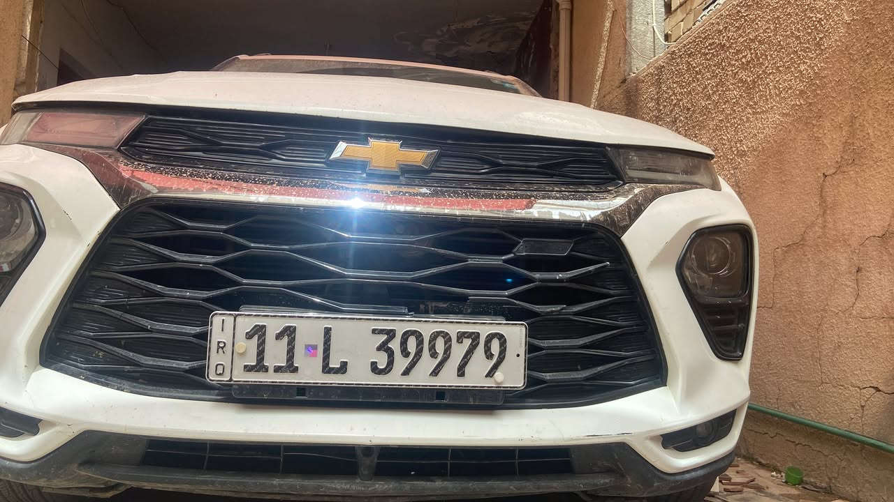 السلام عليكم سيارة ترايل بلايزر رقم بغداد جديد ألف وكلثميةتيربو موديل 21كشنات جلد اسود تدفئة السعر 120وبيهة مجال بسيط او مراوس حسب القناعة ***********
