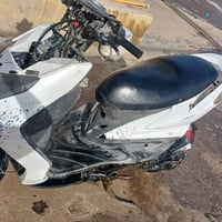 دراجه سكنس فحل مكينه جديده لاتنقيص ولاتبخير  كفرات اصليه سعر ٤٥٠ وهاذه...