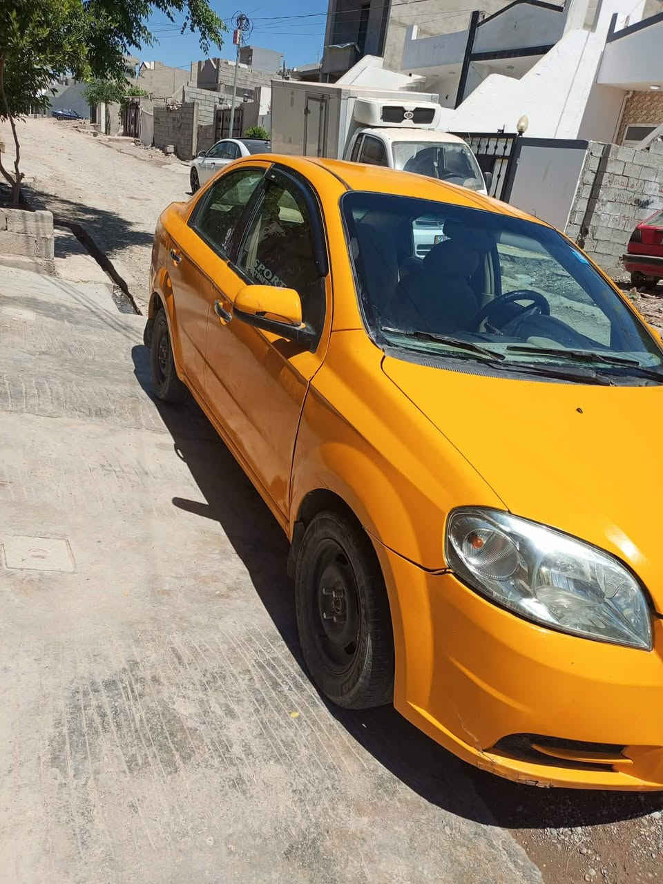 ئەڤیو 2009 خلیجی
سنەویی جدید حتا 2029 بیها بتاقە بنزین کیر محرک بشرط مابی سرف بخار کل شرط  ضرب 3قطع جملغ امامی و بابین بدون دواخل رقم جدید
ماکان کرکوک رەحیماوە 
سعر  مناسب 
***********
