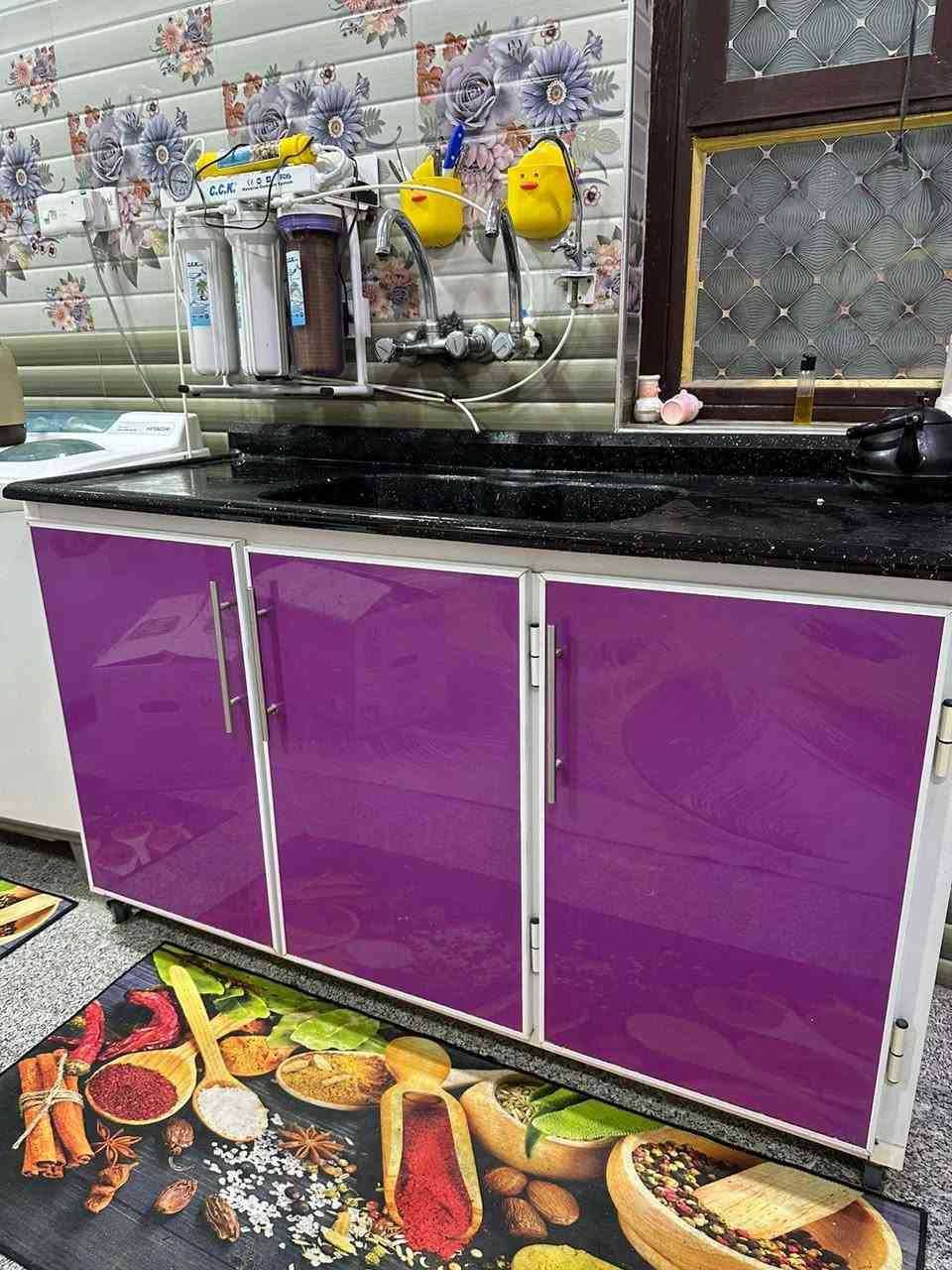 كاونتر 5 قطع نضافه 95. من 100.  سعر 750. رجاءا لحد يكسر بالسعر ***********//***********. ديوانيه
