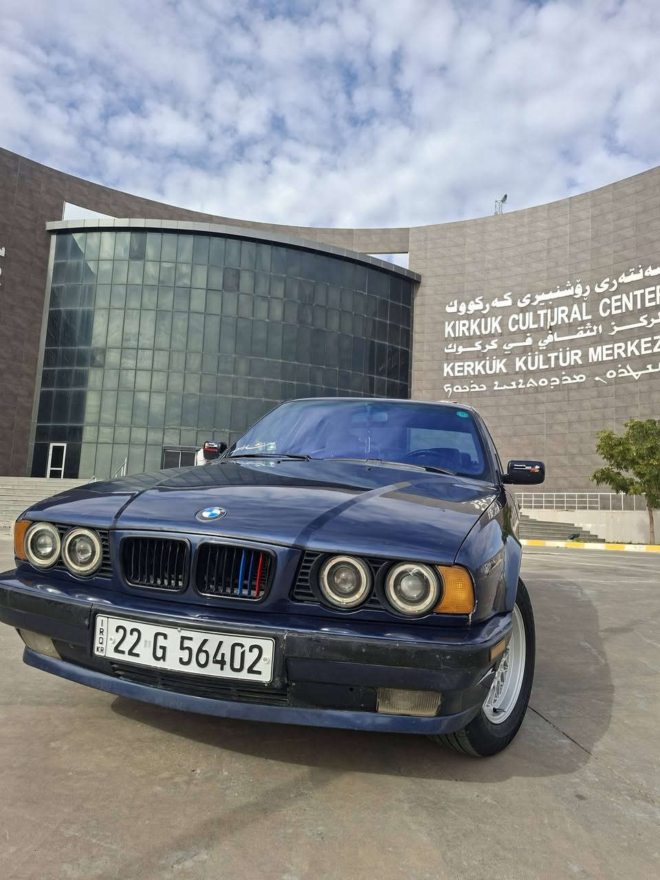 سلام عليكم بي ام 525كبس سنويه هزه جديد موديل ٩١ بدون ظرار  صبغ جماليه ***********
