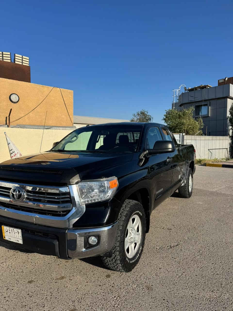 تيوتا تاندرا 2016
فور ويل 8 سلندر 4600
تخم تاير جديد 
بدون بجم بدون شاصي بدون لغود
السيارة جديدة
صور الحادث موجودة 
بغداد تحويل ثاني يوم 170 وبيها مجال مستحيل اكو تاندرا بهذا السعر محتاج فلوس وجاي ابيع السيارة مال عمل وعائلة ممتازة بنزين عادي لا دوانز بيها وتتحور غاز عادي
بغداد الزعفرانية ***********
