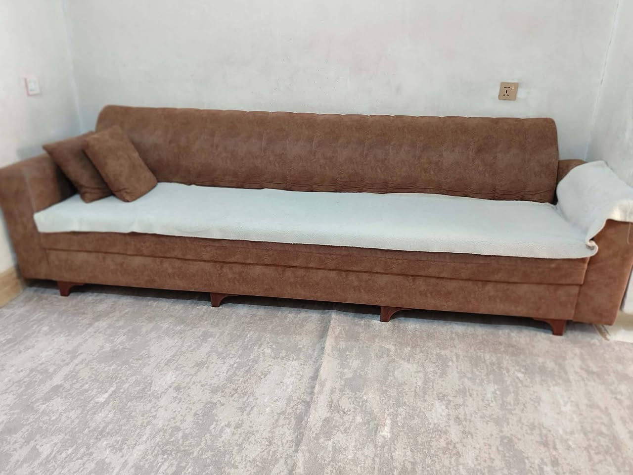 تاکێک قەنەفەی  سێ  مەتری بۆ فرۆشتن دەسکردەو بازاڕی  نییە شکاوی و تەپیوی نییە
70 هەزارو معاملە   سلێمانی کانی گۆمە


**إذا كنت صاحب هذا الإعلان وتريد حذفه لأي سبب، رجاءا أرسل رسالة إلى الدعم الفني**