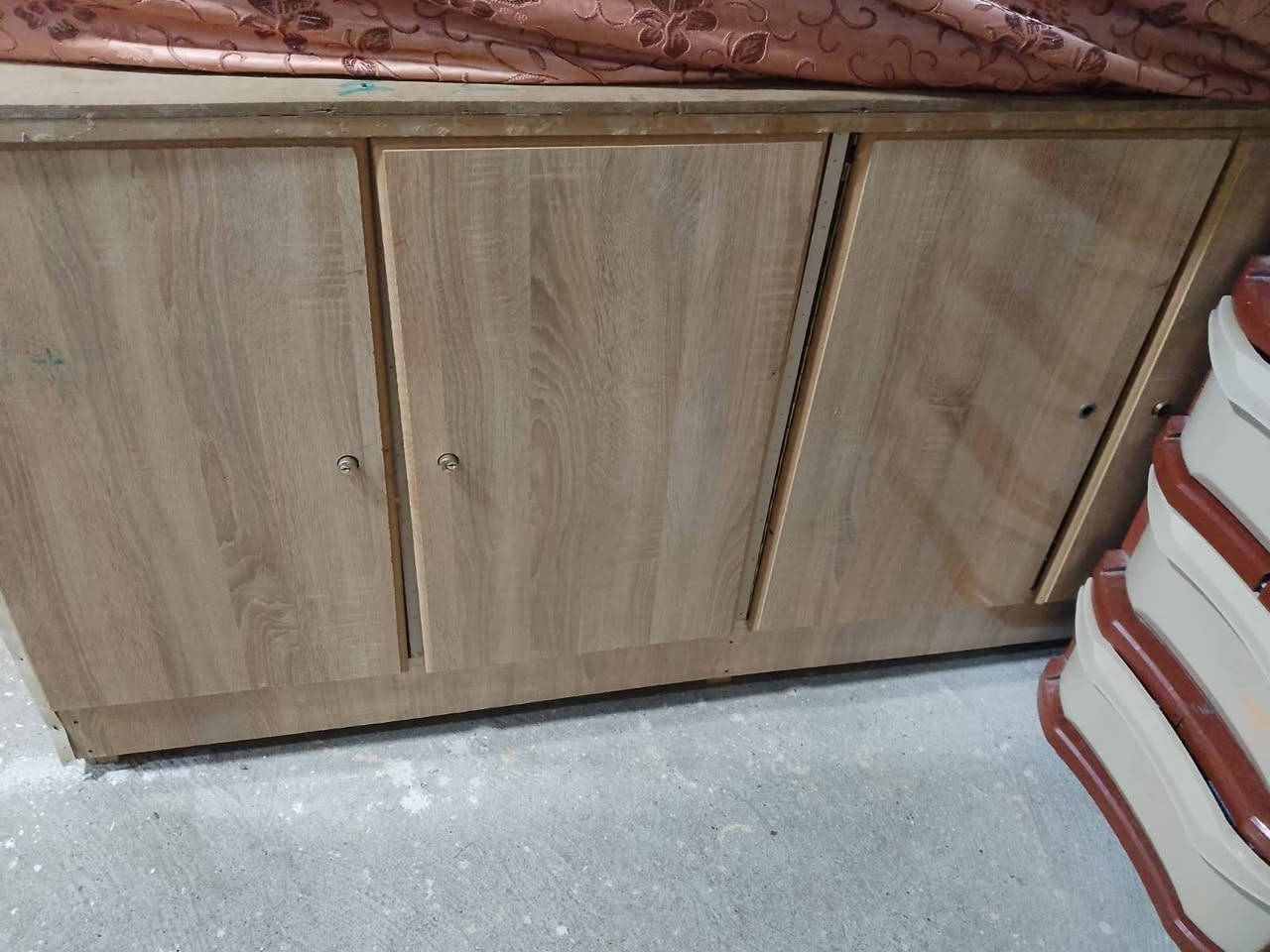 سلام عليكم عندي بوفيه وجربايه لبيع


**إذا كنت صاحب هذا الإعلان وتريد حذفه لأي سبب، رجاءا أرسل رسالة إلى الدعم الفني**