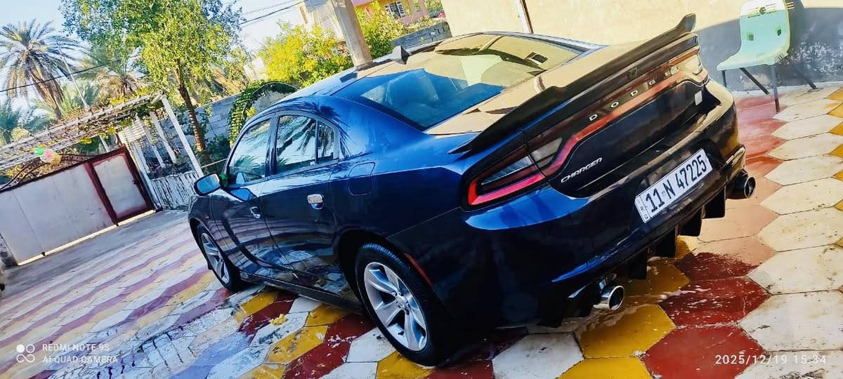 اسلام وعليكم
للبيع جارجر موديل 16 رقم بغداد محرك 3600 السياره بسمي  السياره حادثه موضح بسونار السياره نضيفه مرتبه مكاني كربلاء سعره 167 للشراي يتصل ***********
