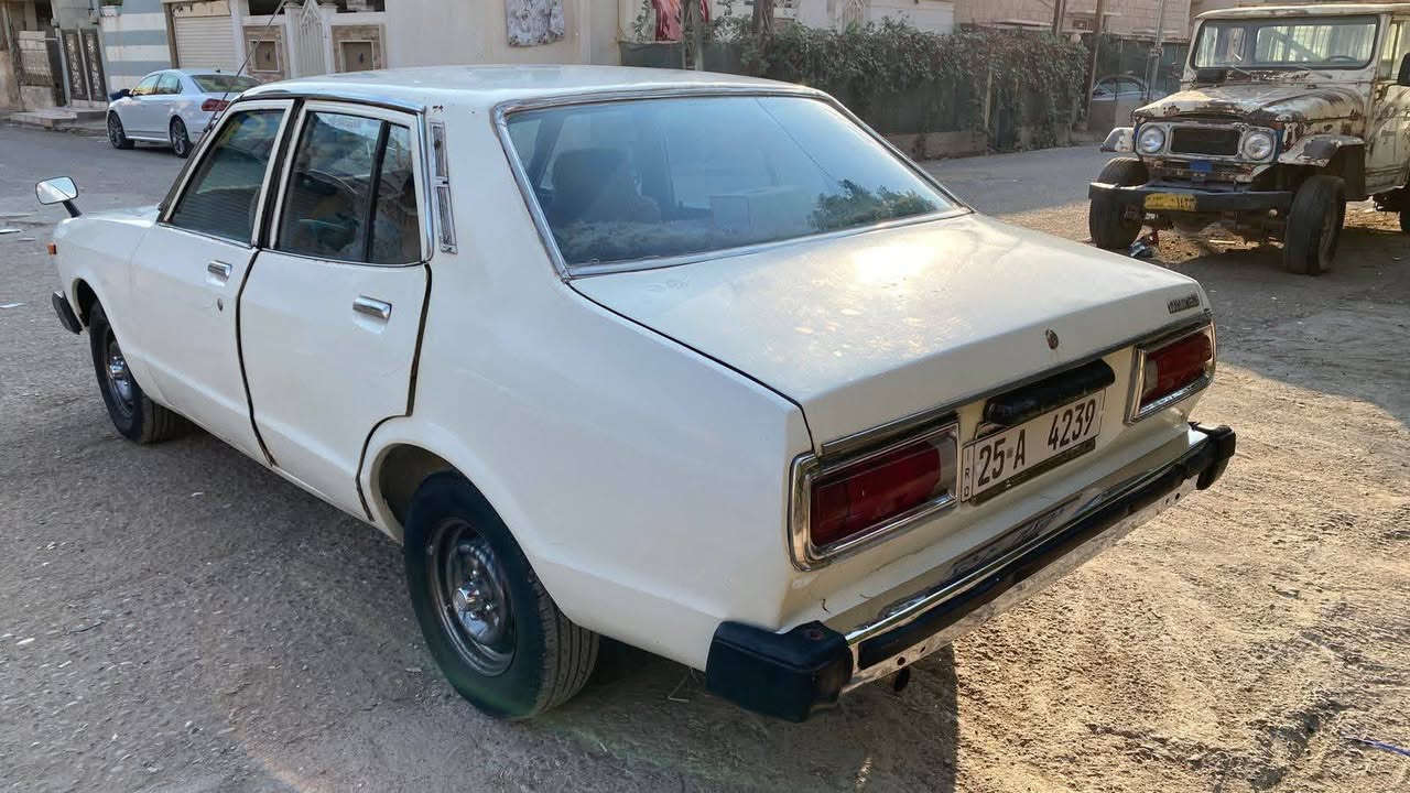 السلام عليكم
للبيع
داتسون ابيض موديل 1979
سنوية لحد 2030
محرك بلادي لا صرف ولا بخار 
تبريد شغال بلادي 
اربع تايرات جديد 
غرفة السيارة بحال ممتازة 
مكان السيارة كركوك للاستفسار اتصال برقم ***********                  30$ وبي مجال
