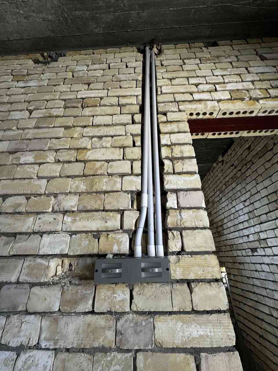 مساء الخير ناسنا الطيبه  
عل بركة الله جانب من اعمالنا 
حفر نزالات جداريه وتثبيت بوكسات 
شرح احد مواقع عملنا موضح بلصور 
موقع العمل بابل 
بادارة ابو روان شييخ الجبل

*********** 
شغلنه موضح بلصور حبايب كلبي ⚡️⚡️⚡️
