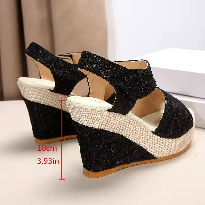 صنادل نسائية عصرية صيفية قياس 39 طول القدم 24.5cm  بكعب سميك، متعددة الاستخدامات للفساتين،


**إذا كنت صاحب هذا الإعلان وتريد حذفه لأي سبب، رجاءا أرسل رسالة إلى الدعم الفني**