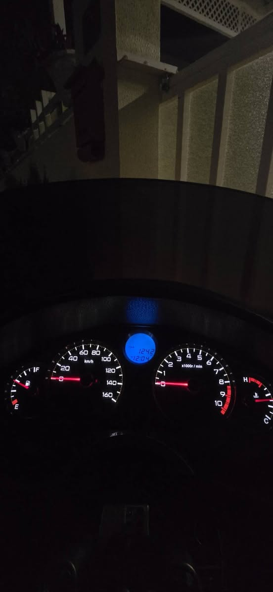 ماطور فورزا للبيع ٠٨ 
نظيف 
ادامه كامله مسويله من اكسل وشوته وادامه جويتر فلتر بانزين دهن بلك نوزل كلهم ادامه جديده شرط رون 1.5 اي مشاكل مابي الكفر ماله نظافه ٩٠بالميه ١٠ بالميه جلوخ بسيطه
لايتات زينون ناصي وعالي بطاريه جديده خوذه بلوتوث سماعات ماطور بلاديه مرايه تعتيم  مكينه بشرط جويتر بشرط المكان اربيل رايده ١٢ ورقه وبي مجال للشرايه 
للتواصل على هذا رقم*********** أربيل, العراق
