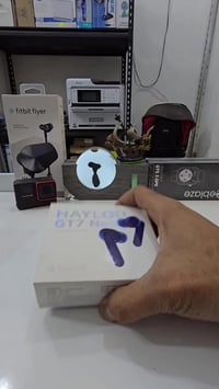 سماعات • الكترونيات