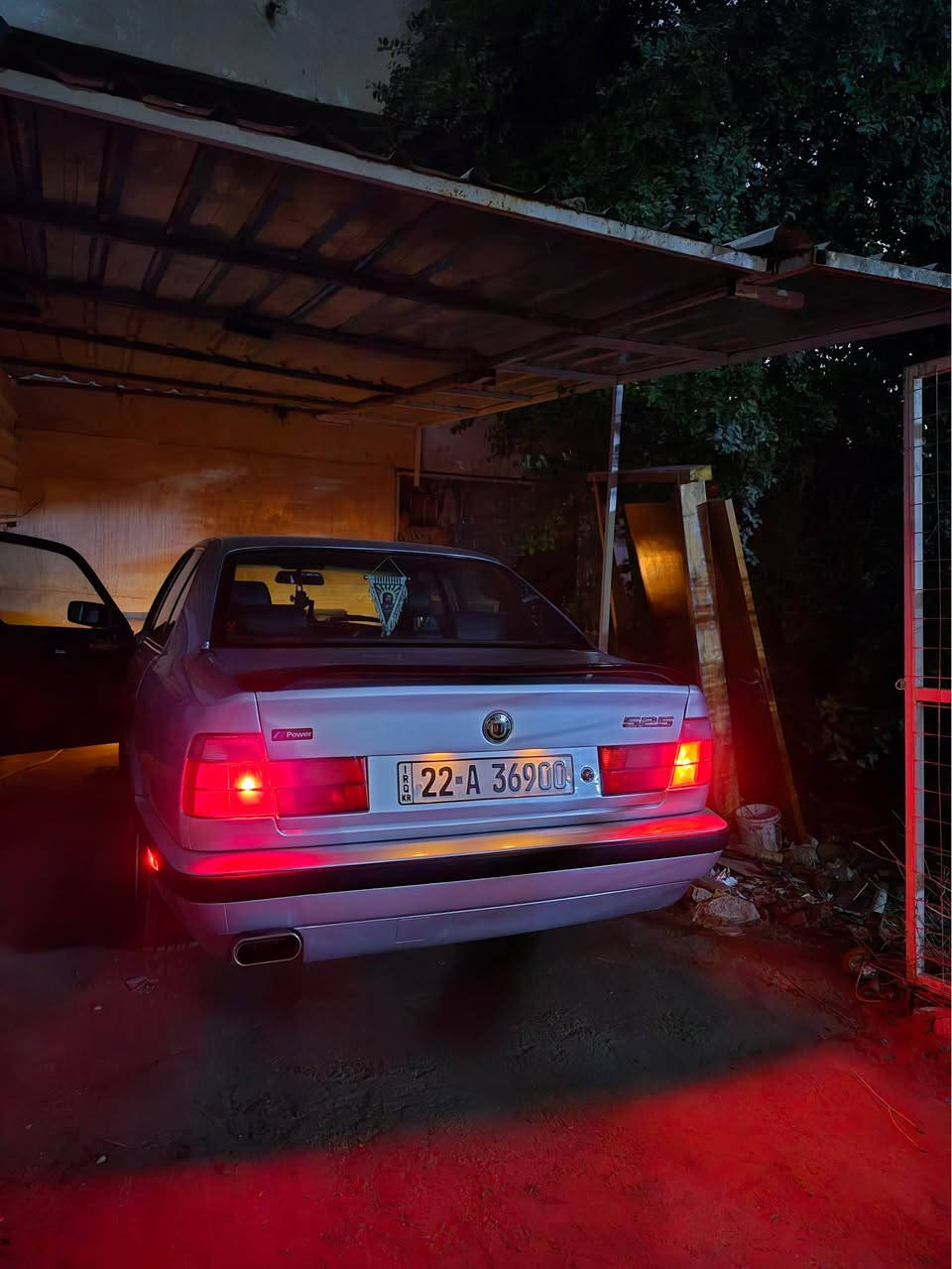 السلام عليكم شباب بي ام دبليو 525iA موديل 1993 فول مواصفات فتحه سقف كشنات كهرباء بجم زنون رقم جديد باسمي كلها بلادي السياره صبغ جماليه تخم تايرات جديد بيها بارد بسيط بل جاملغ الخلفي والمكينه شويه بيها ضعف تبريد شغال ثلج سياره كامله مكاني بابل السعر 65 للاستفسار *********** حلة, بابل
