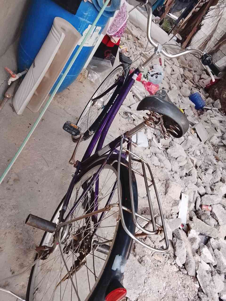 سلام عليكم باسكل للبيع نضيف كلشي مابي اي نقص مابي بريكات كامله تايرات وجوابه جدد استفسار *********** سعر 85 وبي مجال مكان ابو دشير
