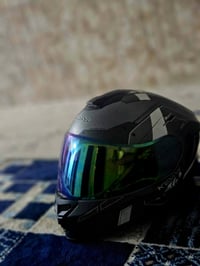 خوذه اصليه مستخدمه سبوع  سعر  خاص07758694727