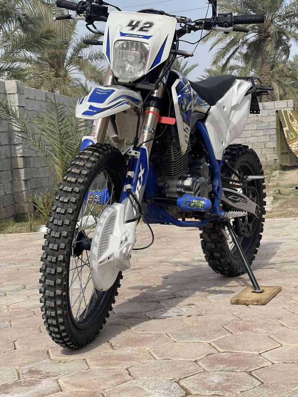 السلام عليكم قفاز موديل 2025 دراجه مكفوله كفاله عامه محرك برغي مامفتوح بي
صالنصه رياضي وراق كامله  ***********📞📞
