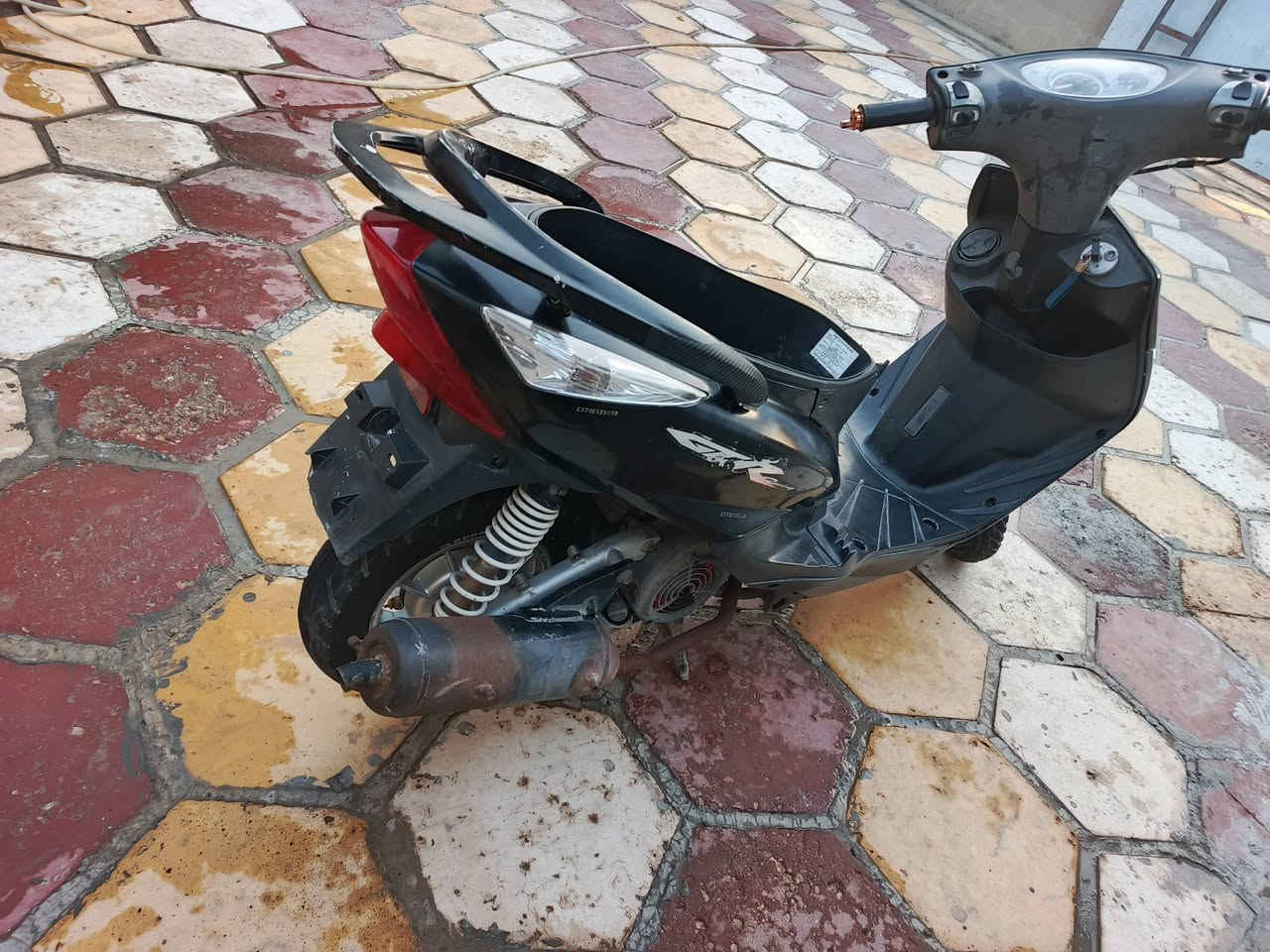 سلام عليكم ماكس ثعلب للبيع مكينه سكنس اربع ولفات مفتوحه كهربائياته كله شقاله سلف هندر لايتاتها كلهن يشتقلن سعر550وبيها مجال خاص موجود وهاذه رقمي ***********‬‏
