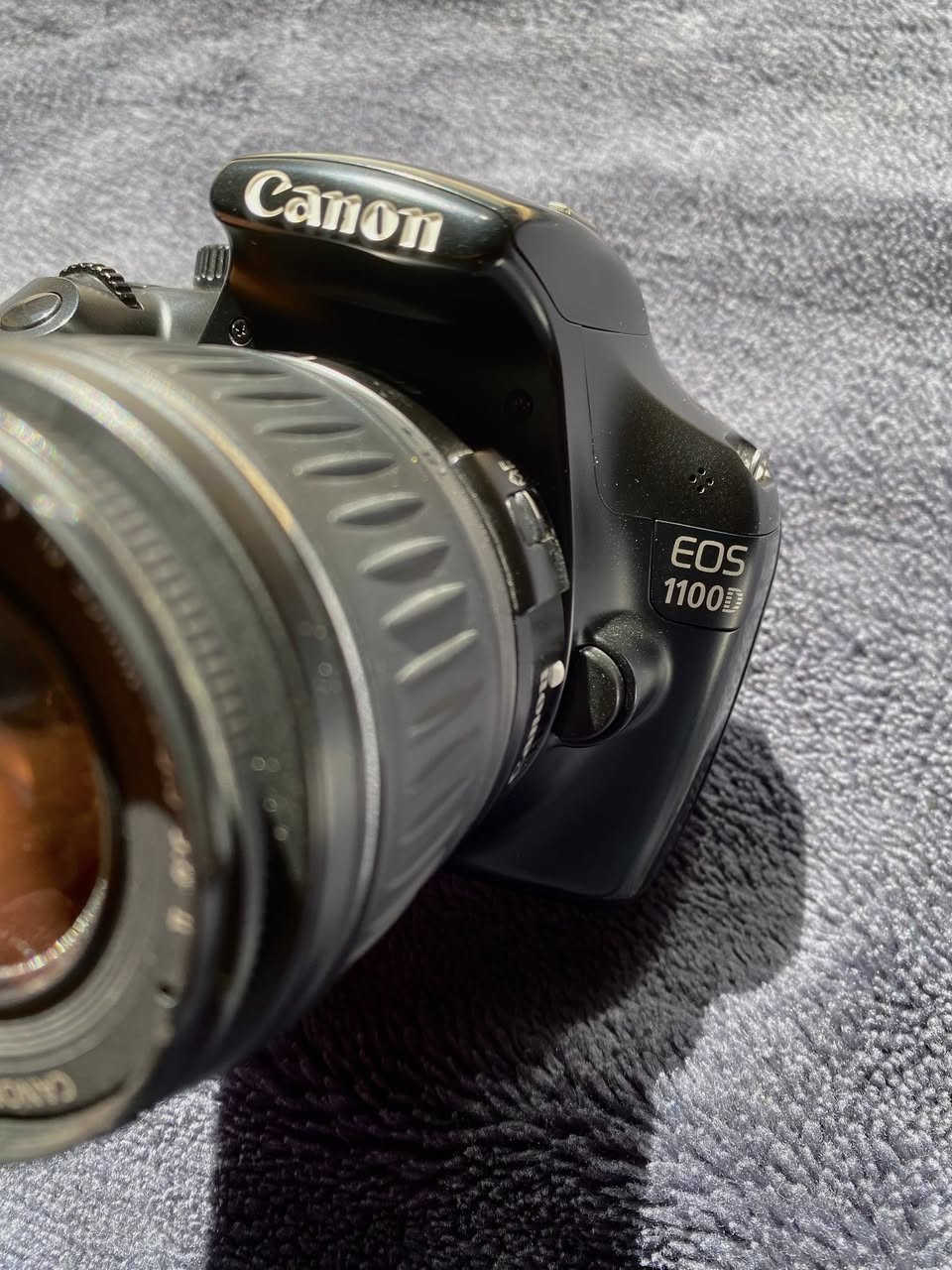 كانون d1100 نظيفه جداً
🔚مع كامل ملحقاتها 🔜 

1 - عدسه جديده 55.18 الاصليه

2 - رام 32G الاصليه  

3 - حزام ضهر حامل للكامره  

4 - حقيبه كتف ويد 

5 - بطاريه تدوم طويلاً  

6 - شاحنه تدعم الشحن السريع  

7 - حزام حقيبه  

(مكاني نجف الأشرف )

السعر 250

 

الاستفسار  ***********
