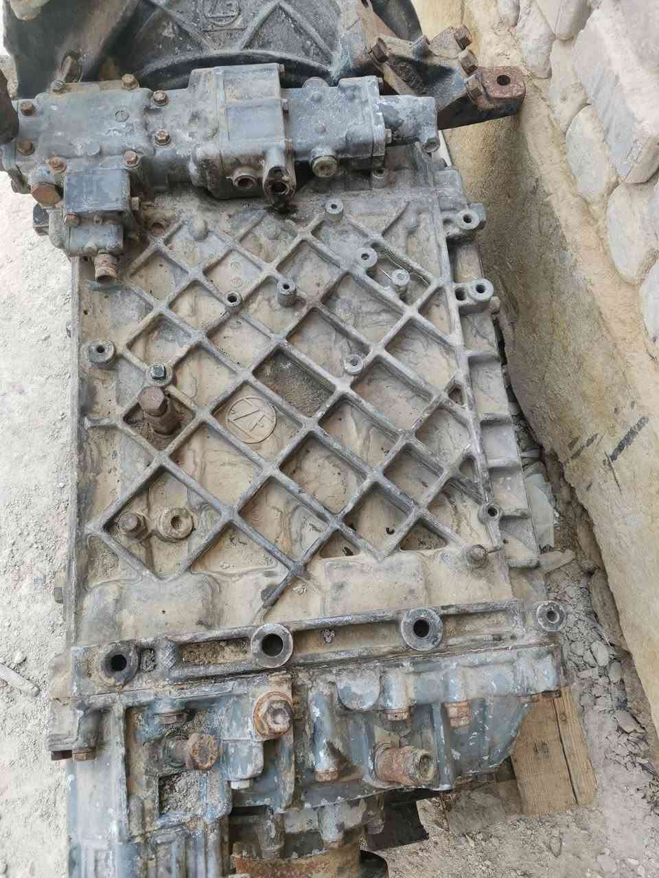 السلام عليكم  اخوان   رقم تلفون ***********
متوفر عندي دناكير بلاديات بنز 3 دناكير حجم 13مال عربانة اوربية 
متوفر عندي صدر عربانة اوربية بلادي ونظيف
متوفر عندي توانكي كاز واحد 280 لتر  واحد 300 لتر 
متوفر عندي سبرنكات عربانة تسكام 4 ربطات 
متوفر عندي كير ابو الحصيرة حجم 181
متوفر صينية جوسك  
العنوان المثنى مدينة الرميثة ***********
