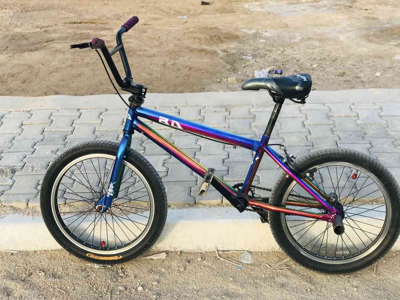 سلام عليكم BMX للبيع السعر 150 مكاني بصره دير نشوه ***********
