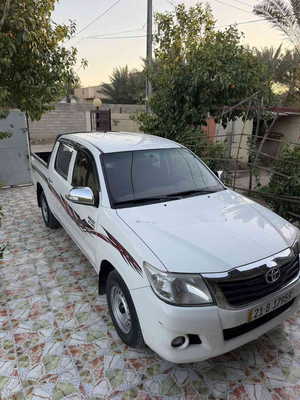 السلام عليكم
للبيع موديل ٣٠١٤ 

شاصي ١٢كير عادي 

مكفوله من صبغ ولبارد 

سياره جديده مبعنى الكلمه 

ماشبه ١٥٠حقيقي

رقم سليمانيه باسمي 

هزه وسنويه جدد 

مكان السياره ديالى بعقوبه 

***********
