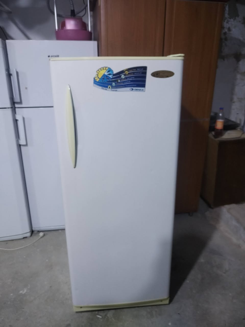 ثلاجه للبيع دنگا حجم ١٤ قدم سعر ١٢٠
ديالى منطقه سيف سعد بالخدمي مقابل محطه الكهرباء الجديده قرب جسر الغالبيه مقابل مكتب لمسات العماره للمقاولات
***********
***********
