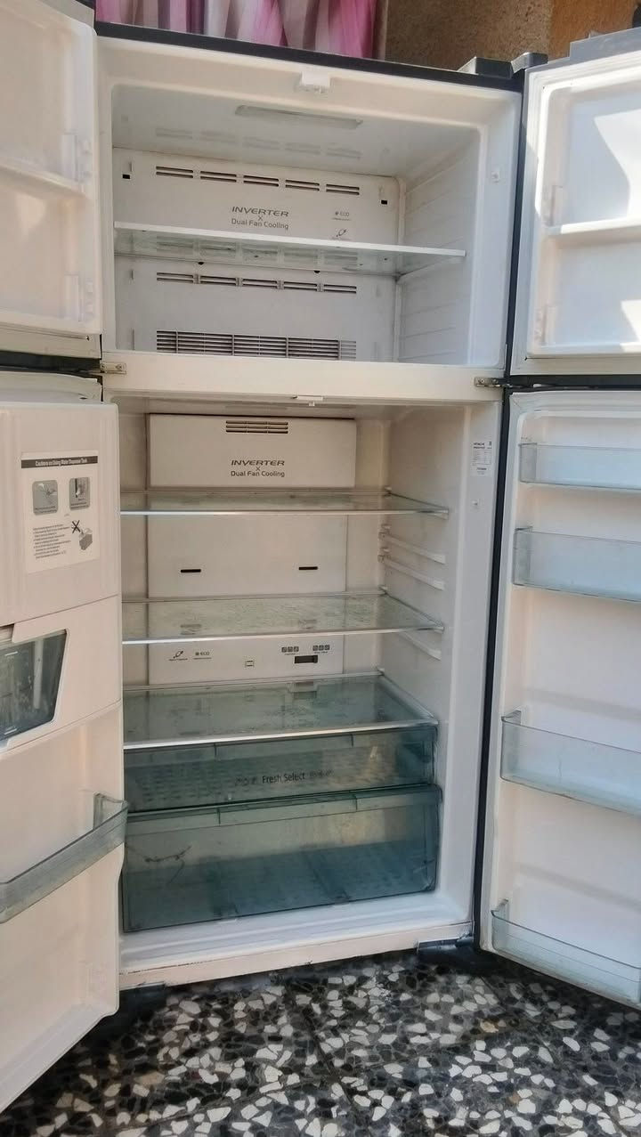 ثلاجه هيتاشي 38 قدم شغاله على الفحص تجميدها فول سعرها 400 مكانها مدينه الصدر موجود توصيل رجاء مو شراي لا يكسر بيها


**إذا كنت صاحب هذا الإعلان وتريد حذفه لأي سبب، رجاءا أرسل رسالة إلى الدعم الفني**