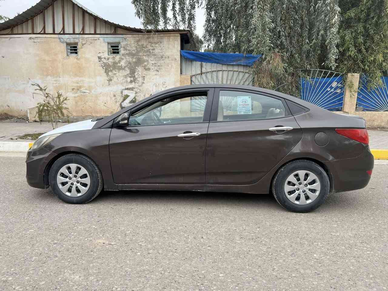 ‏ السلام عليكم
‏للبيع هوندا أكسنت موديل 2016 بي صبغ إحزام شرط بدون تكم  وبدون قمارة مكينة 1600 شرط لا تنقيص ولا تبخير صدر أمامي وخلفي شرط جام  أوتو كير اوتو 
‏السيارة جاهزة من كل شيء من الصدر +تايرات + كهربائيات + تبريد + تدفئة شغالة
‏ رقم أربيل الدولي سنوية جديدة عزة جديدة يعني شرط تحويل
‏السعر 97 وبيها مجال للشراي 
‏الاستفسار ***********
