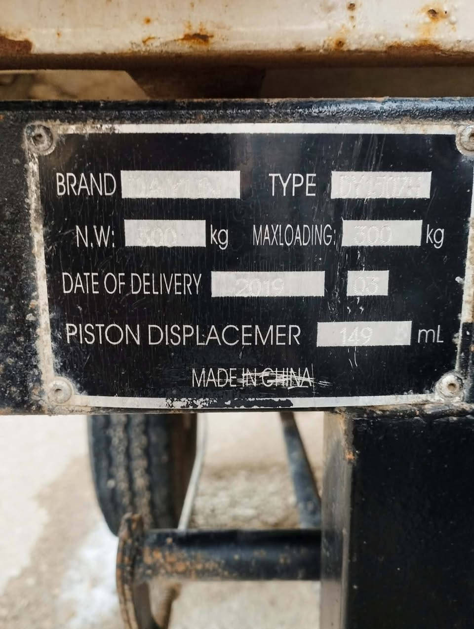 السلام عليكم ستوته البيع ستوته ما مفتوحه مديل ١٩ ستوته بديه ما مكصوص ستوته حلوه ما عوزه شي السعر خاص المكان ناصريه مركز


**إذا كنت صاحب هذا الإعلان وتريد حذفه لأي سبب، رجاءا أرسل رسالة إلى الدعم الفني**