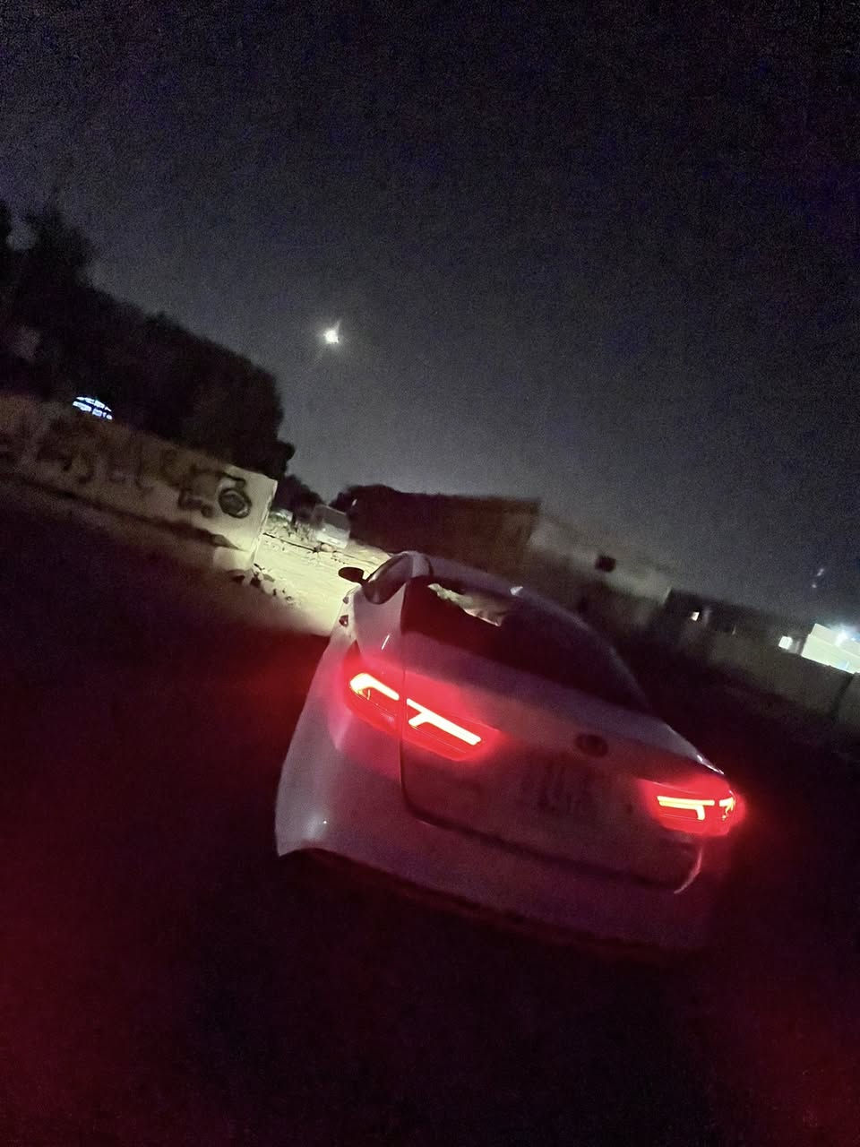 سلام عليكم
كيا اوبتما ٢٠١٦  امريكي مكينة ٢٠٠٠ تيربو ونشطة حيل  مواصفات SX
بردات + كشنات تدفئة + ستيرن تدفئة وبعد بيها مواصفات بصمة تشغيل وبصمة ابواب وكشن كهربائي 
الون ابيض رقمها بغداد يعتبر مميز (61100) هزة جديدة سنوية جديدة تحويل مباشر متتاخر 
حادثها خلفي صندوق ومبدل وكالة نفس الون هوه والدعامية وبيها البيبان مرشوشة كلير من امريكا 
بيها سونار السيارة مسوي قبل ١٠ ايام 
السعر (122$) وبيها مجال نظيفة ومناقصها شي السيارة بس كم ملاحظة كلش بسيطات دبل واكف وجامة فالتة من الماطور  صور الحادث موجودة وية الصور 
ماشية (٩٧) الف 
مكانها بغداد / الرصافة / ومتواجد بالكرخ هم 
الاستفسار اكثر 
*********** 
اكو واتساب راسلني اذا تريد وادزلك السونار بجم مكفول وكبس مكينة وكير مكفولات ممفتوحات ابد الايرباكات كلها سليمة 
متعجبك اذكر الحبيب محمد بكلمة وكمل تصفح 🖤
