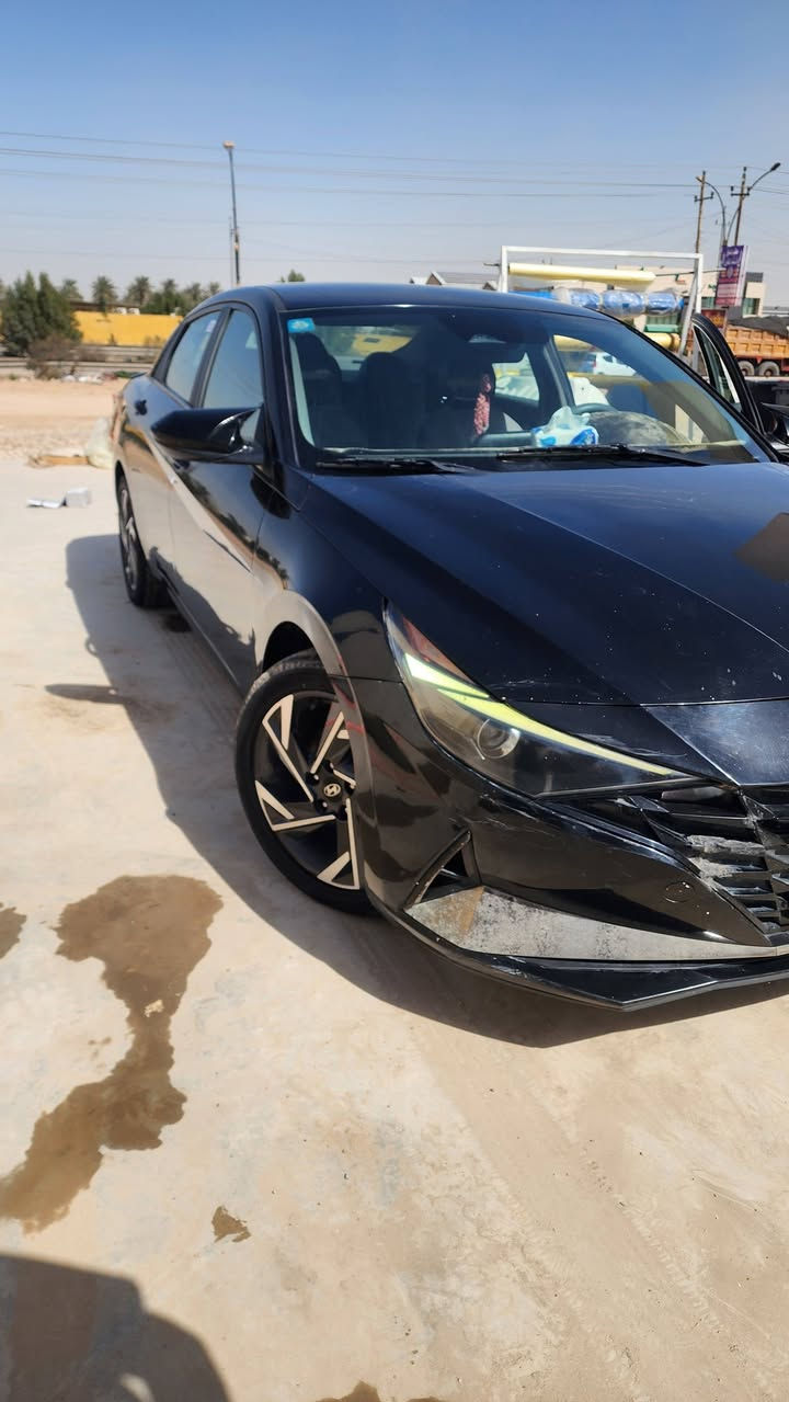 سلام عليكم مرخصت صاحب الكروب المحترم البيع سياره النتراء 2023 اصولي سياره ماندل راعيهه ابيعلك واقع حال الحد يجي وكلي بيهه تحويل سياره ابيع واقع حال بيع او مراوس حسب الغناعه مكان بغداد ***********
