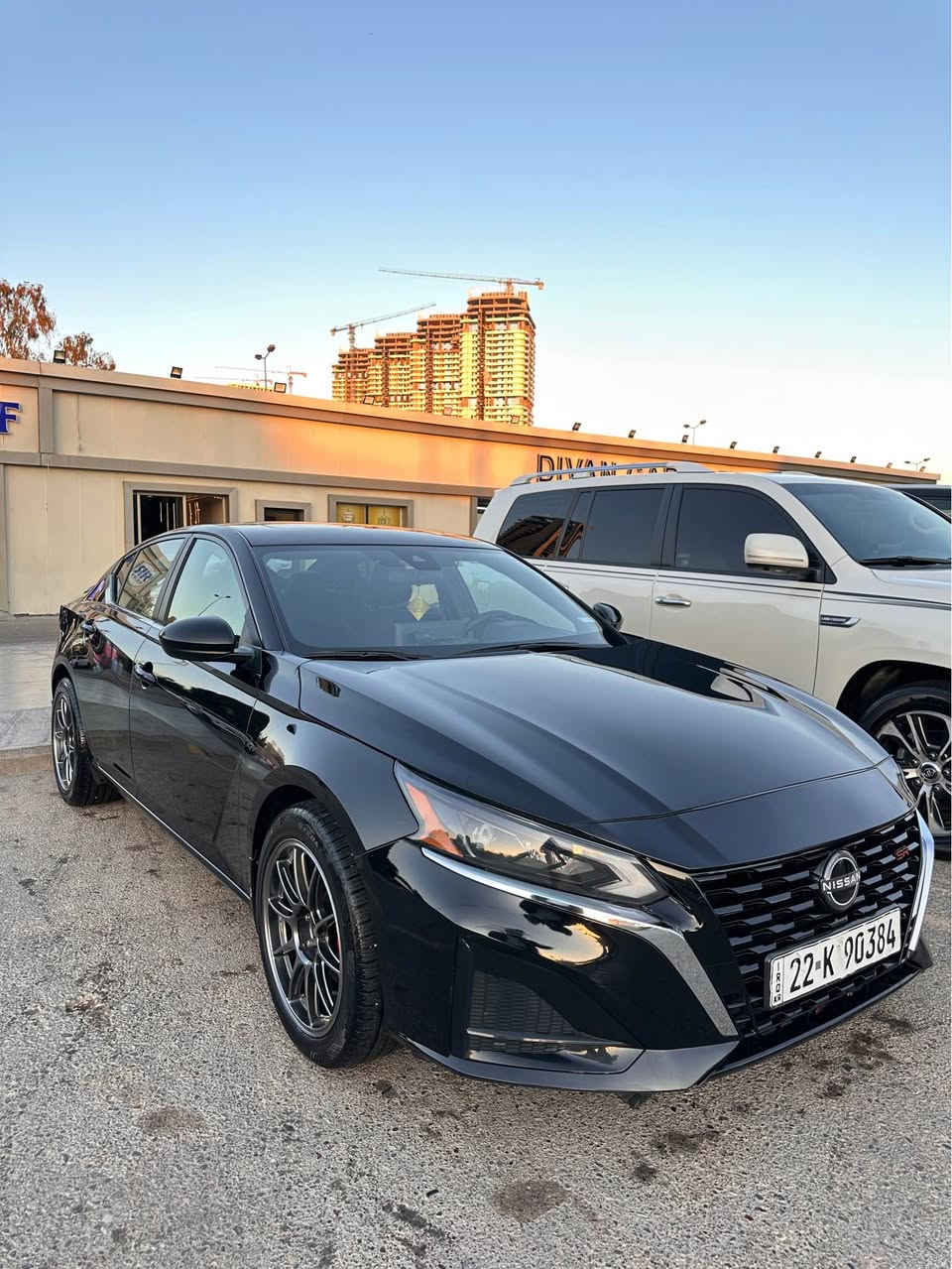 نیسان ئاڵتیما AWD SV Plus 2024
بەس سندوقی هەیە بە بیلادی گۆڕایە بێ ئایەر باگ بەس قنجەکی زۆۆر بچوکی ناو حەوزەکەی هەیە فەقەت ئەوەندە سەیارەکی زۆۆر بێ مەسرەفە سێرڤسی کاملی بۆ کرایە گێر و مەکینە بە شەرت ٦٣،٠٠٠کم ڕۆشتوە کامل جوانکاری بۆ کراوە ١٥ وەرەقەی لێدراوە سەقف شامۆی ڕەش گڵۆپی ڕۆز ڕایز دوو شاشەی دواوە وە بەس تایە و ویلەکەی بای ٦٠٠$   

مواسەفات
ڕادار ٣٦٠ واتە ڕاداری دواوە و پێشو پشت 
شاشە گەورە 
کوشن هیتەر 
سوکان هیتەر
سلاید
مۆبایل چارجە 
برێک بەسمە 
ئۆتۆ هۆڵد 
ئاوتۆ درایڤ 
نیزام چوار تەکەر

بە شەرتی بەناو کردن بە ناوی خۆمەوەیە أربيل, العراق


**إذا كنت صاحب هذا الإعلان وتريد حذفه لأي سبب، رجاءا أرسل رسالة إلى الدعم الفني**