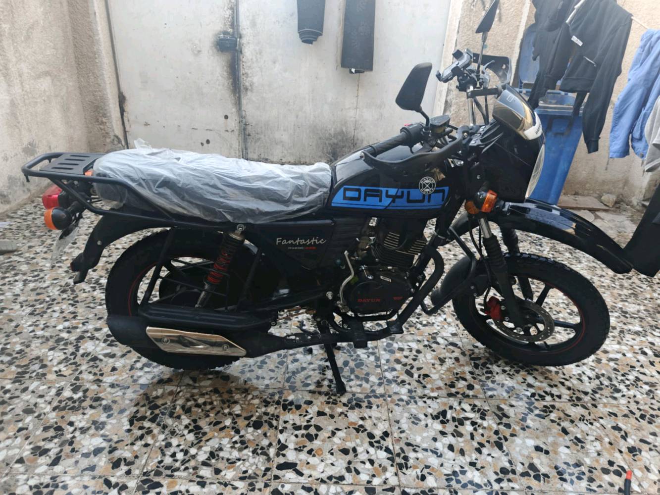 درجة دايوان اشتريتها أتعلم بيها واشتغل دلفري وماتعلمت بعتهي جديده والمكينه جديده ما ماشيه هواي 1000 مكاني بغداد البياع الشرطة الخامسة
