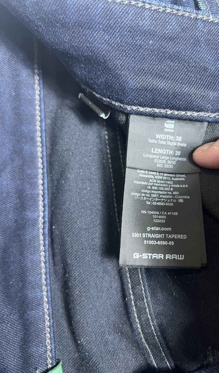 بنطرون جينز لون مميز ماركه جيستار 
نضافه 💯
قياس 36 يلبس 34 
حجز خاص
تابع كلم ماهو جديد ومميز ونادر
توصيل موجود 🚚


**إذا كنت صاحب هذا الإعلان وتريد حذفه لأي سبب، رجاءا أرسل رسالة إلى الدعم الفني**