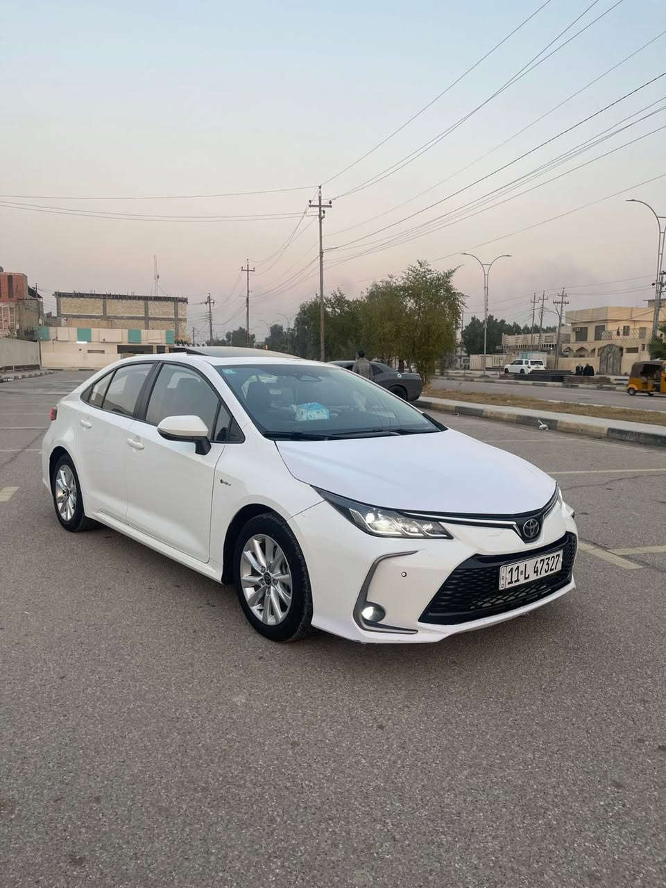 سلام عليكم كورلا موديل ٢٠٢٤ هايبرد ماشيه ٤٣  محرك ١٨٠٠ رقم بغداد جديد تحويل مباشر مبدل بيهه بنيد وطاك ايرباك ستيرن ودشبول  سياره جديده مال جناي سياره فول مواصفات فتحه بصمه قتعتين تبريد كشنات جلد اشياير مري تحديد مسار مثبت سرعه كشن كهرباء باقي التفاصيل عله تصال السياره متواجده بغداد بالعزيزية رقمي *********** ما متواجد عله نت اتصال فقط السعر١٣٣وبيهه مجال الشراب
