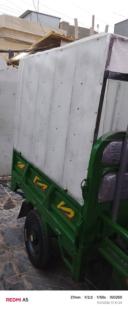 السلام عليكم ستوته بيع كامله  1450بيه مجال قليل بطاريات جديد تايرات جديده
*********** بي واتساب
