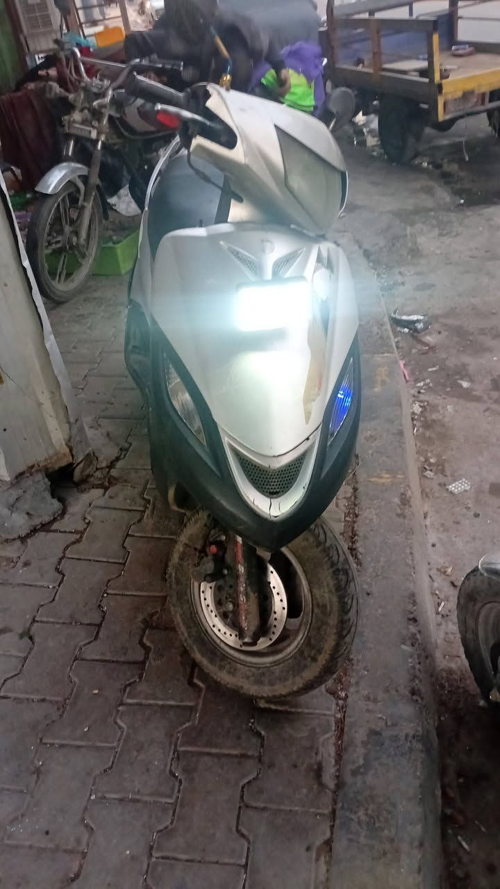 من رخصة الادمن
دراجة ماكس للبيع ٢٧٥ 
***********
