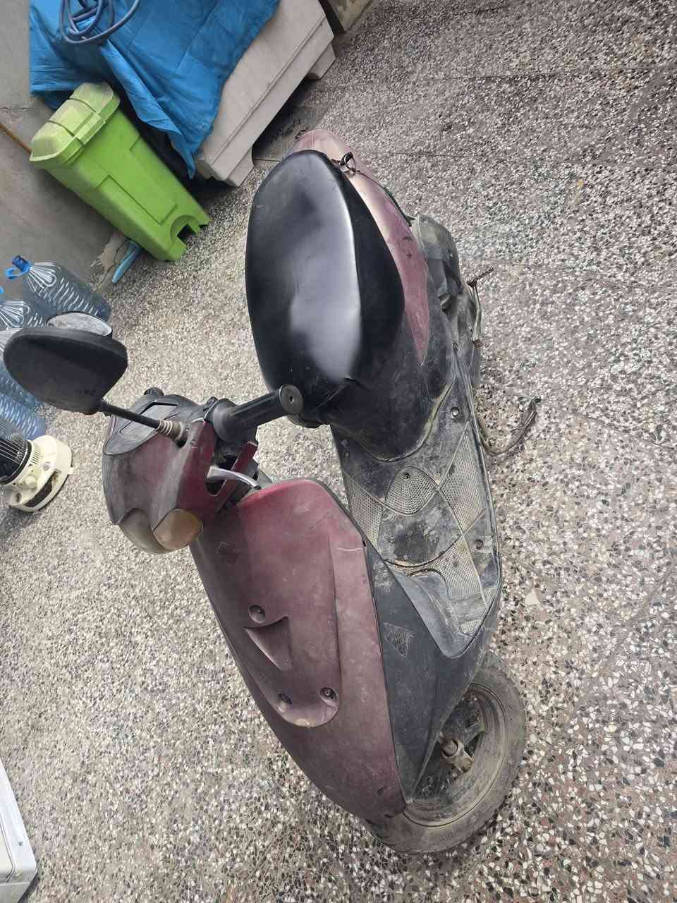 دراجه ساسوكي 60 دراجه بلاديه ،، وشغاله وكلشي شغال،، بس ابيع كوم حديد اخوان ونهايتها 100 قفل شراي مكاني الغزاليه


**إذا كنت صاحب هذا الإعلان وتريد حذفه لأي سبب، رجاءا أرسل رسالة إلى الدعم الفني**