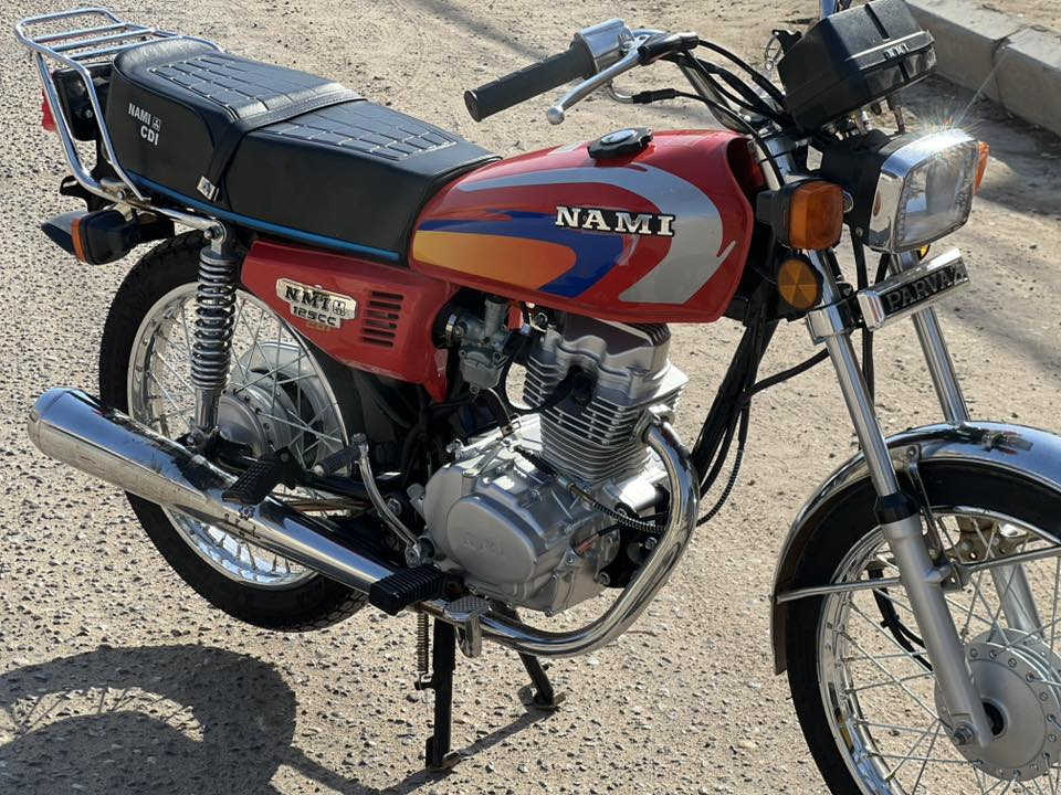 سلام عليكم دراجه سكنرالبيع جديده 950وبيه محال قليل ***********
