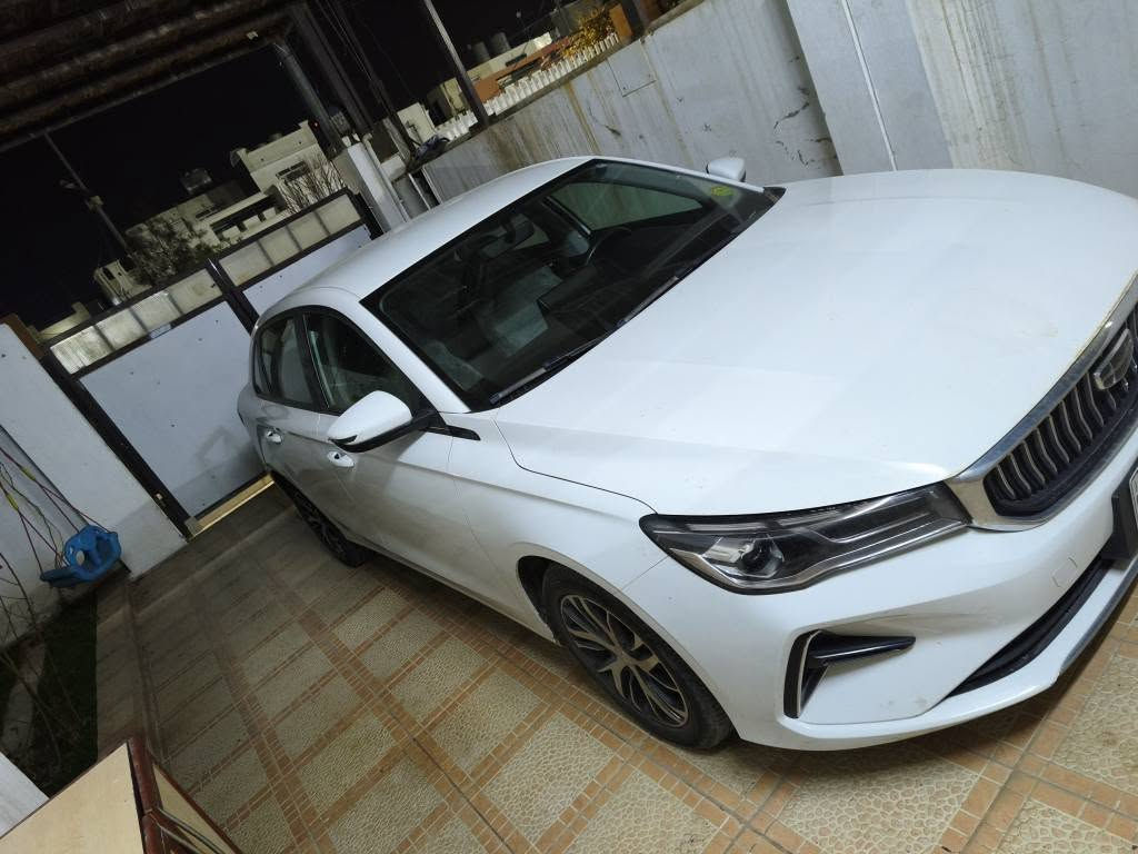 جیلی ایمگراند مودیل 2025
31 هەزار ڕوشتوە
بی بویاخ
بی تعدیل
رقم هەولیر
***********
$نرخی 116 أربيل, العراق
