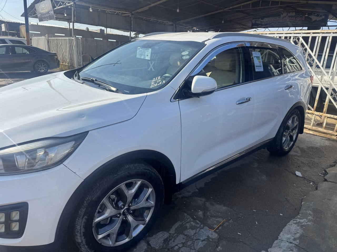 سورنتو ٢٠١٥ خليجي ٦سلندر ماشيه ١٠٧الف بيها رصعات بصيطه موضحه بل سونار  السونار مرفق بل منشور مكان السياره سامراء السعر ١٩٠ بيهامجال الاستفسار***********
