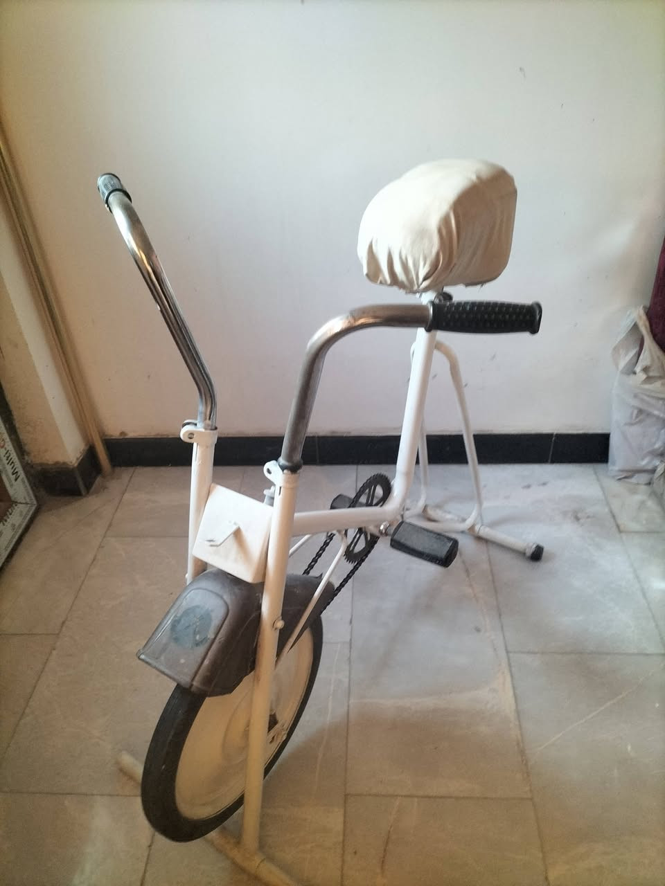 بايسكل رياضي للبيع نظيف .السعر 30 الف المكان بغداد


**إذا كنت صاحب هذا الإعلان وتريد حذفه لأي سبب، رجاءا أرسل رسالة إلى الدعم الفني**